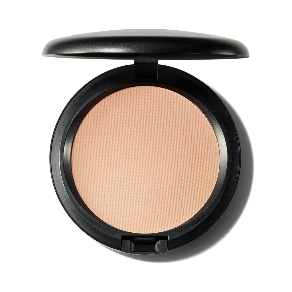 Blot Powder Pressed for Everyday Wear and a soft refined finish