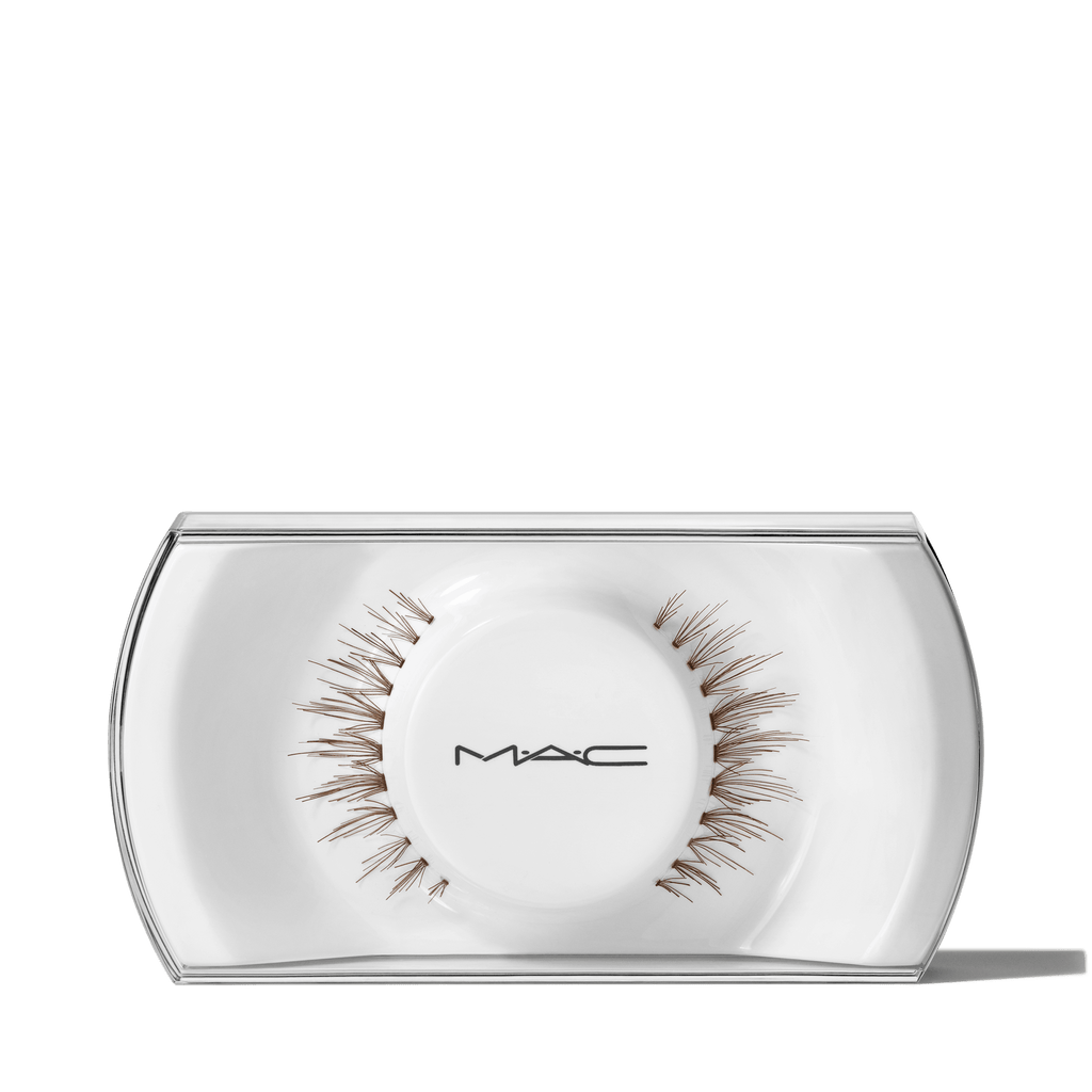 M A C LASH 33 Ingenue Lash for Everyday Wear and enhanced lash definition
