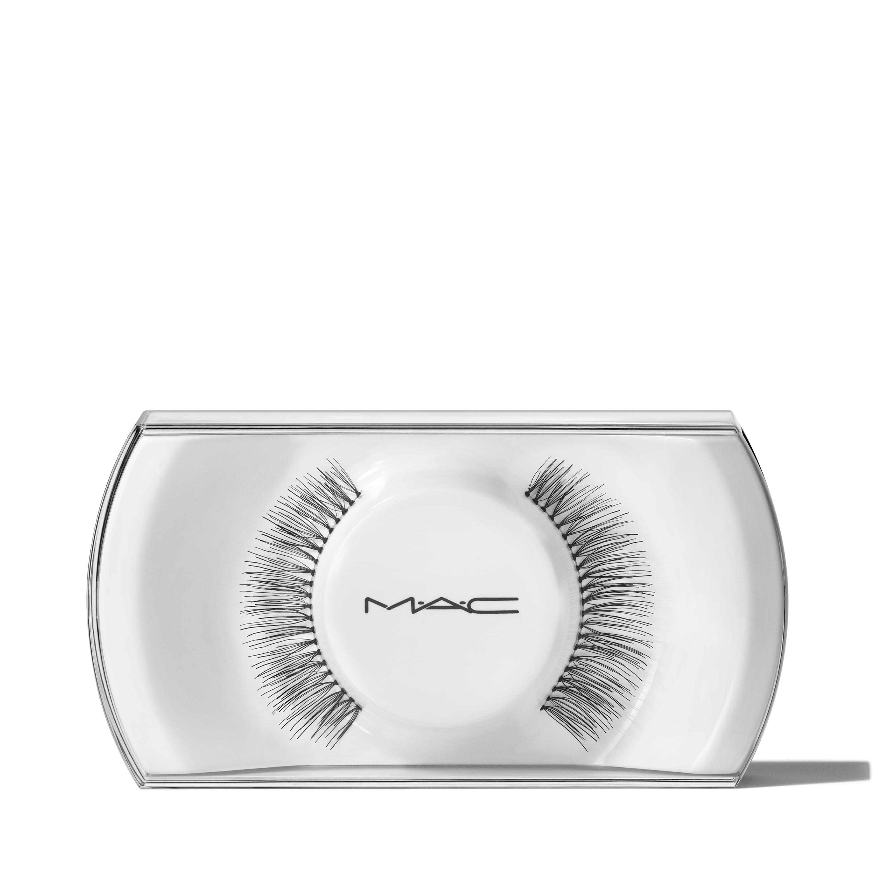 M A C LASH 4 Idol Lash for Everyday Wear and enhanced lash definition