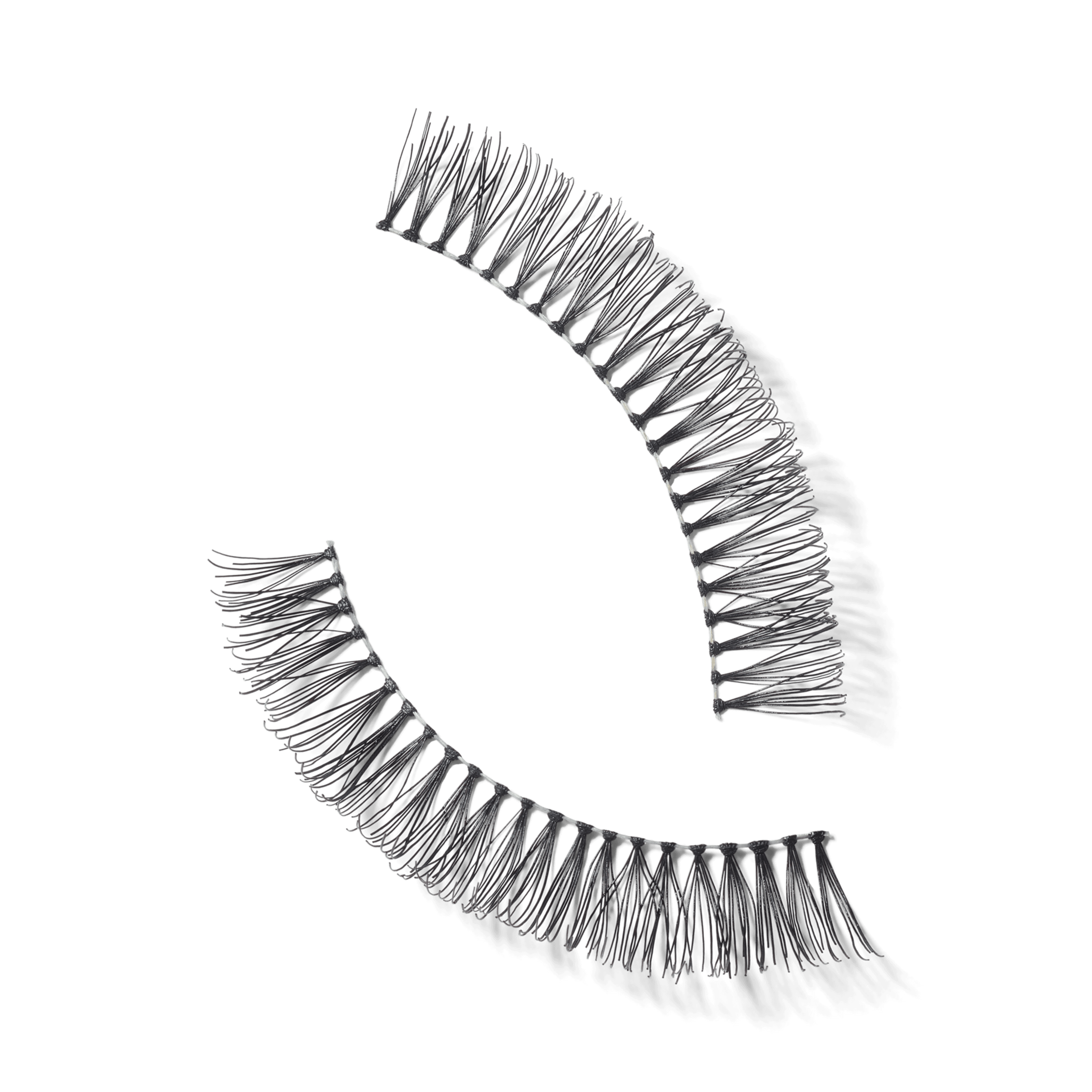 M A C LASH 4 Idol Lash for Everyday Wear and enhanced lash definition