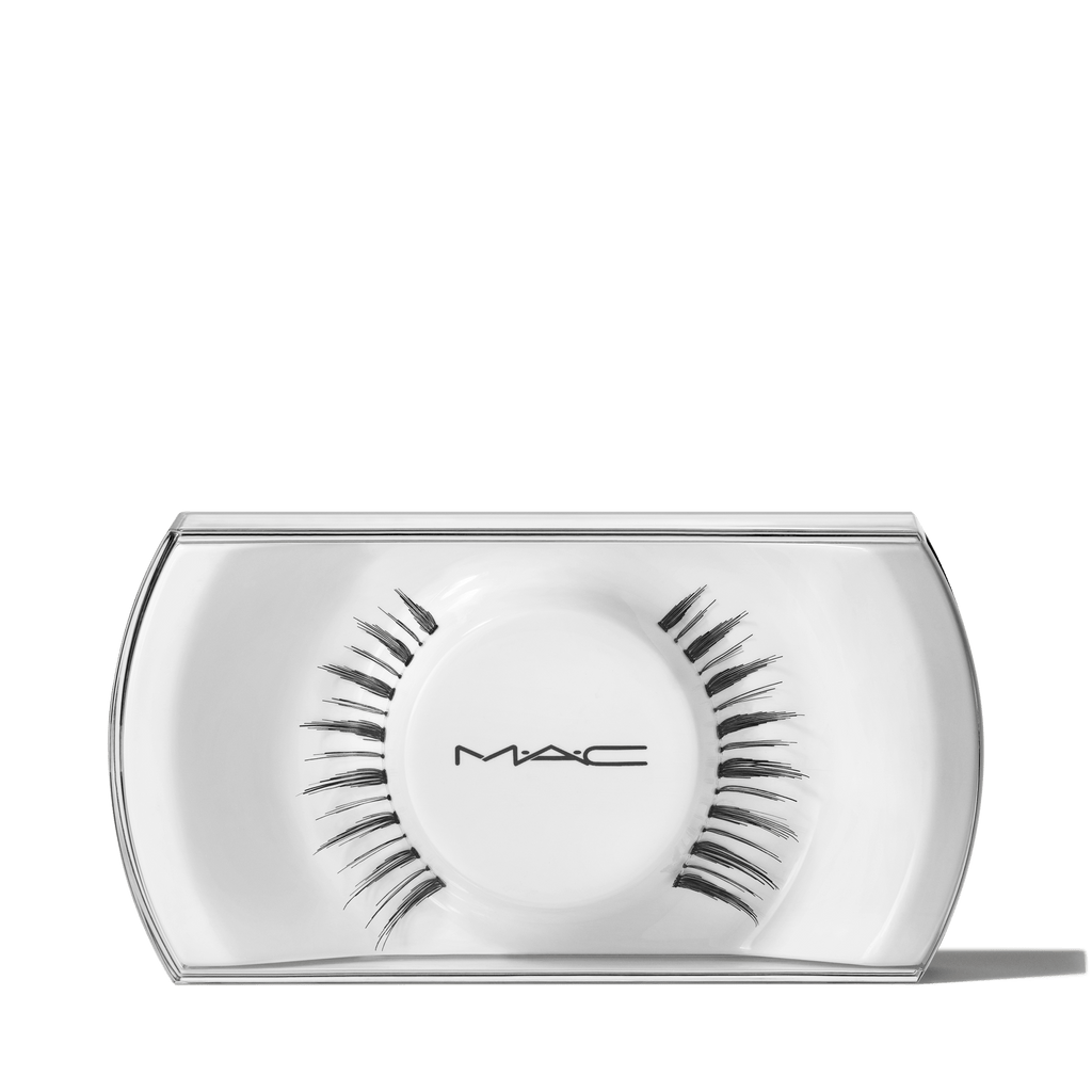 M A C LASH 7 Free Spirit Lash for Everyday Wear and enhanced lash definition
