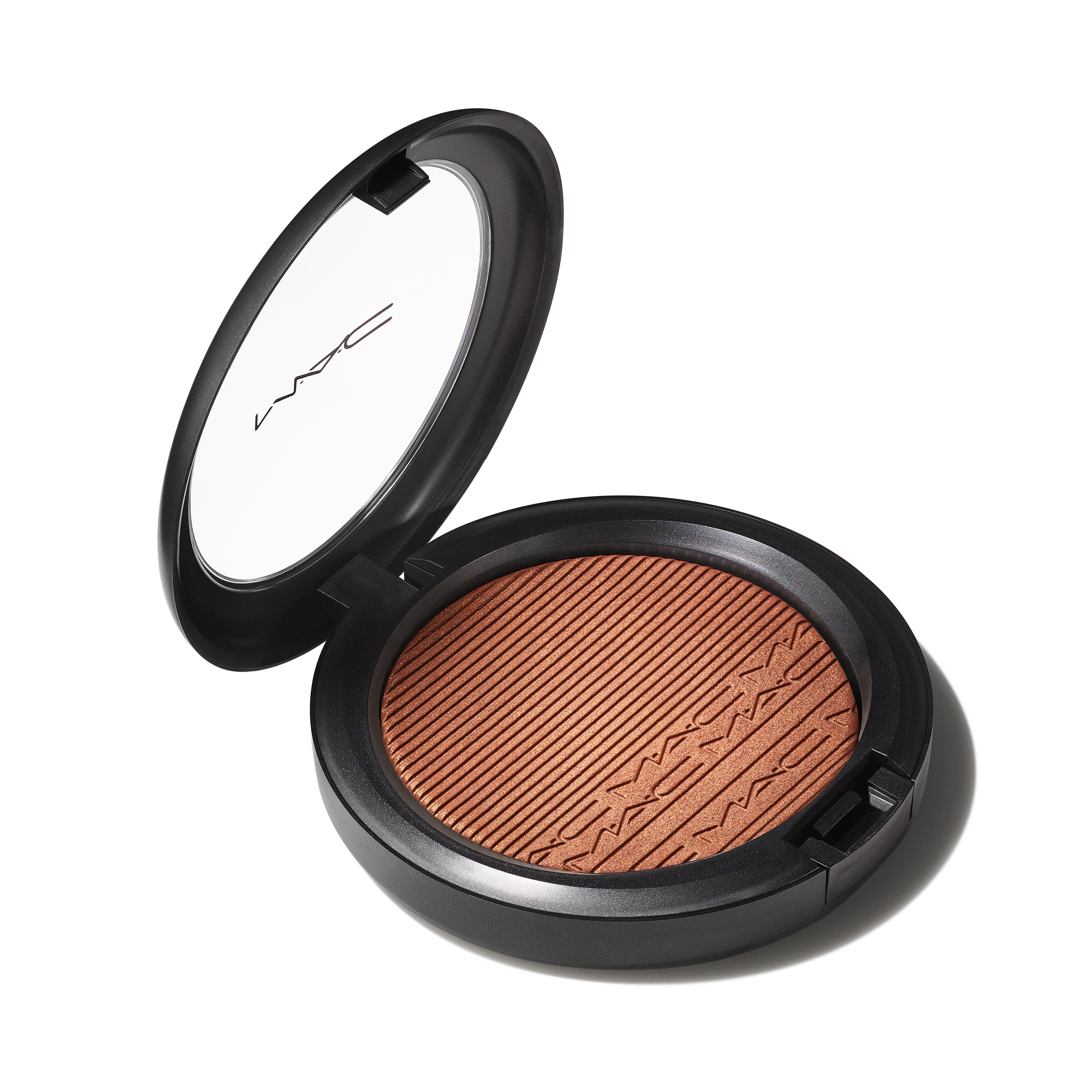 Extra Dimension Skinfinish Highlighter for Everyday Wear and a luminous looking finish