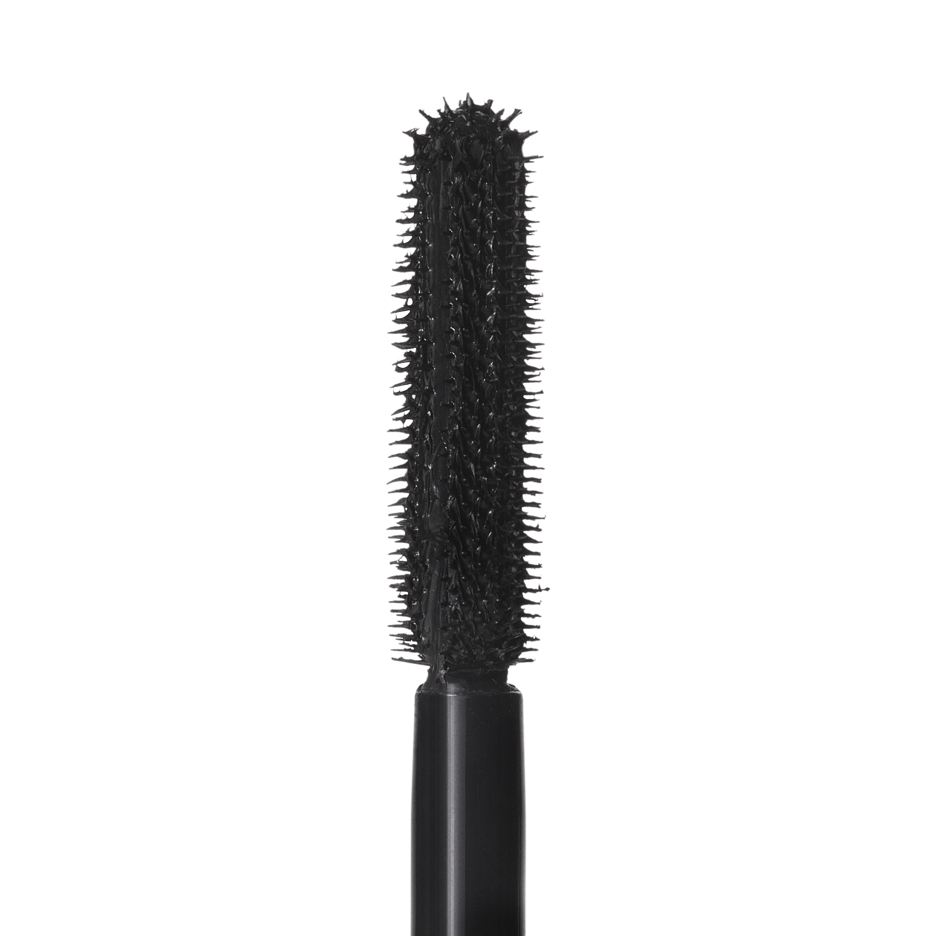 In Extreme Dimension 3D Black Lash Mascara for Everyday Wear and defined looking lashes