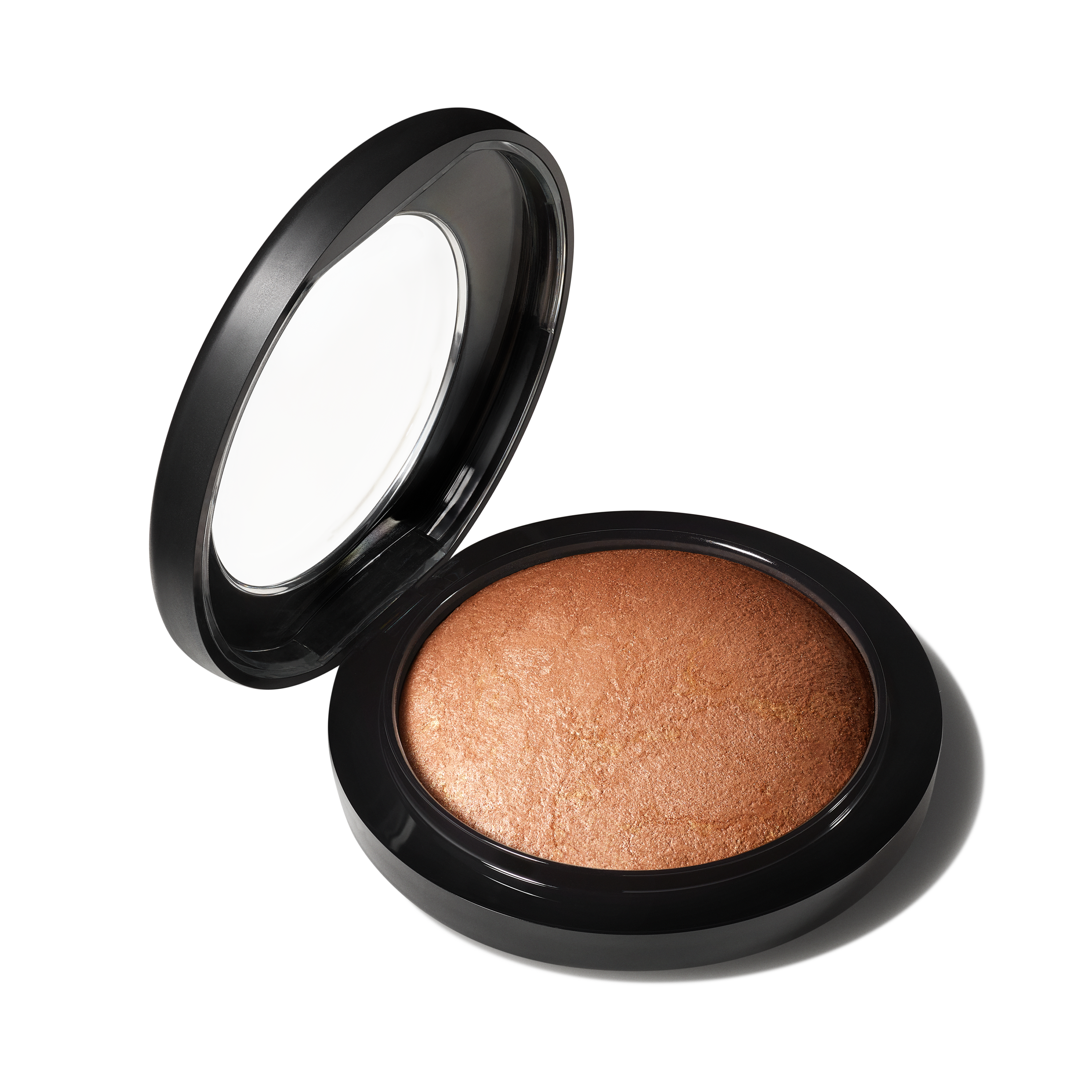 Mineralize Skinfinish for Everyday Wear and a soft refined finish