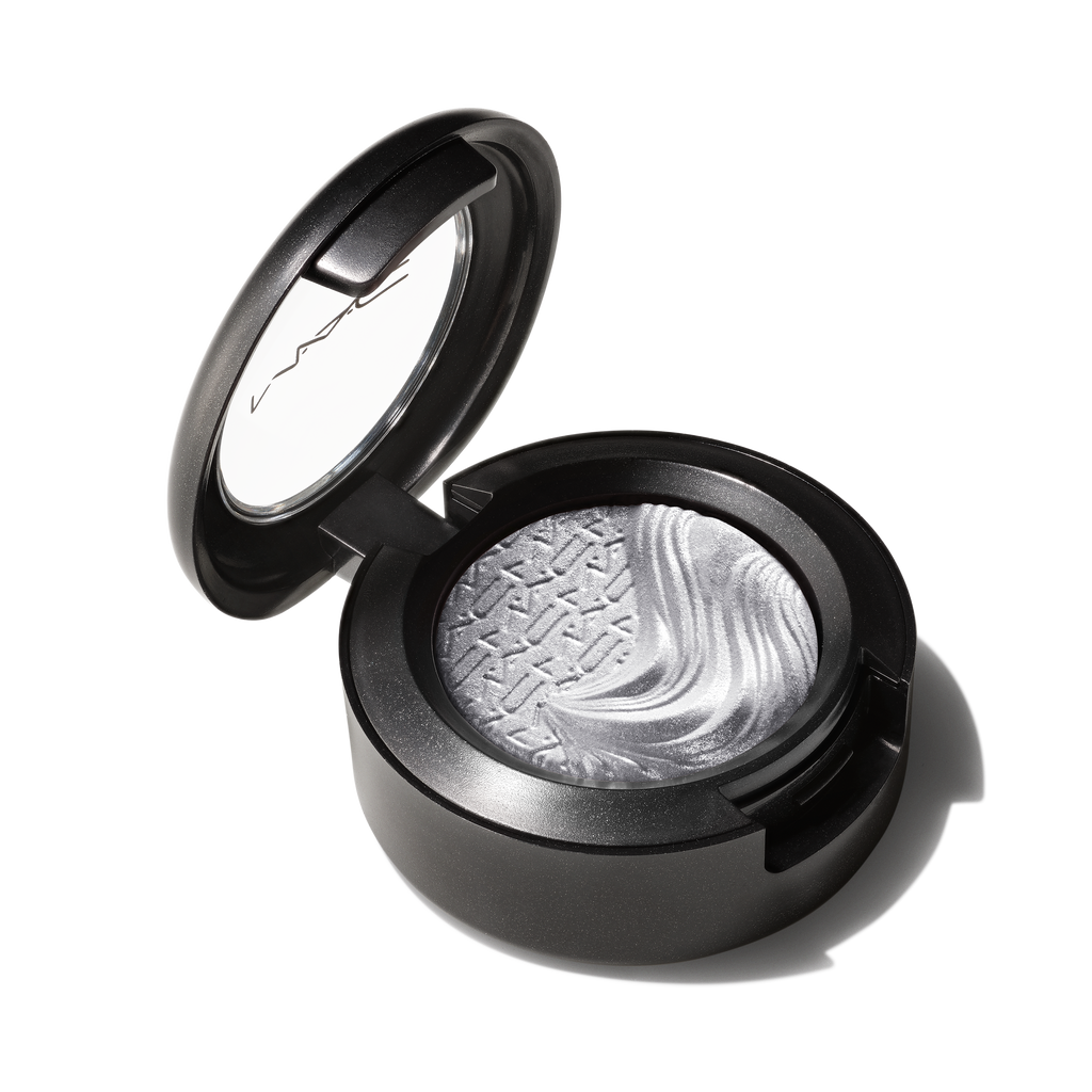 Extra Dimension Eye Shadow for Everyday Wear and blendable eye color