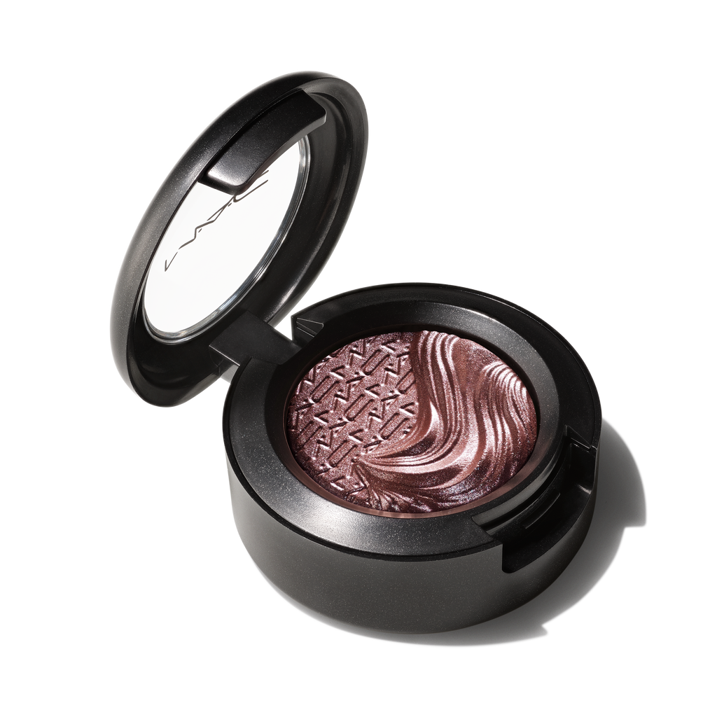 Extra Dimension Eye Shadow for Everyday Wear and blendable eye color