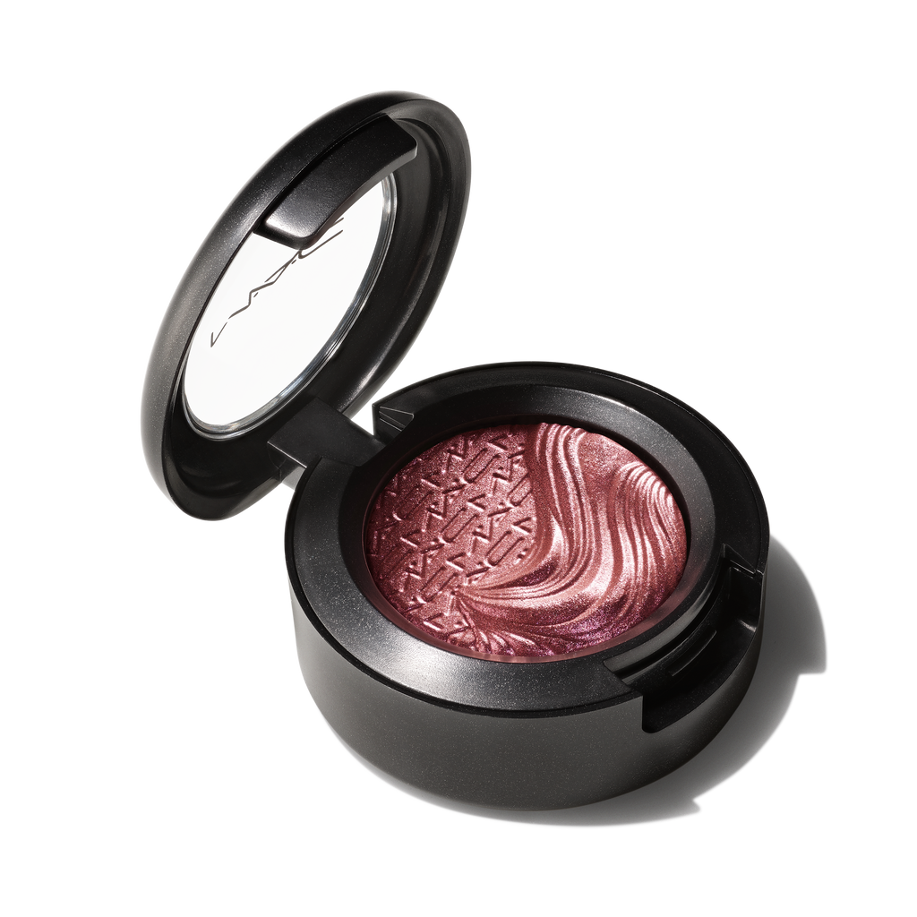 Extra Dimension Eye Shadow for Everyday Wear and blendable eye color