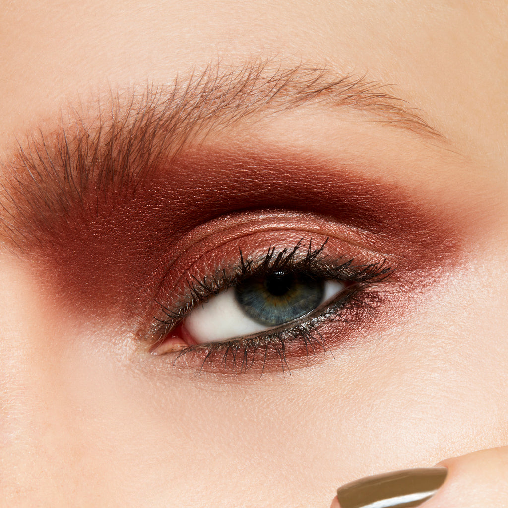 Extra Dimension Eye Shadow for Everyday Wear and blendable eye color