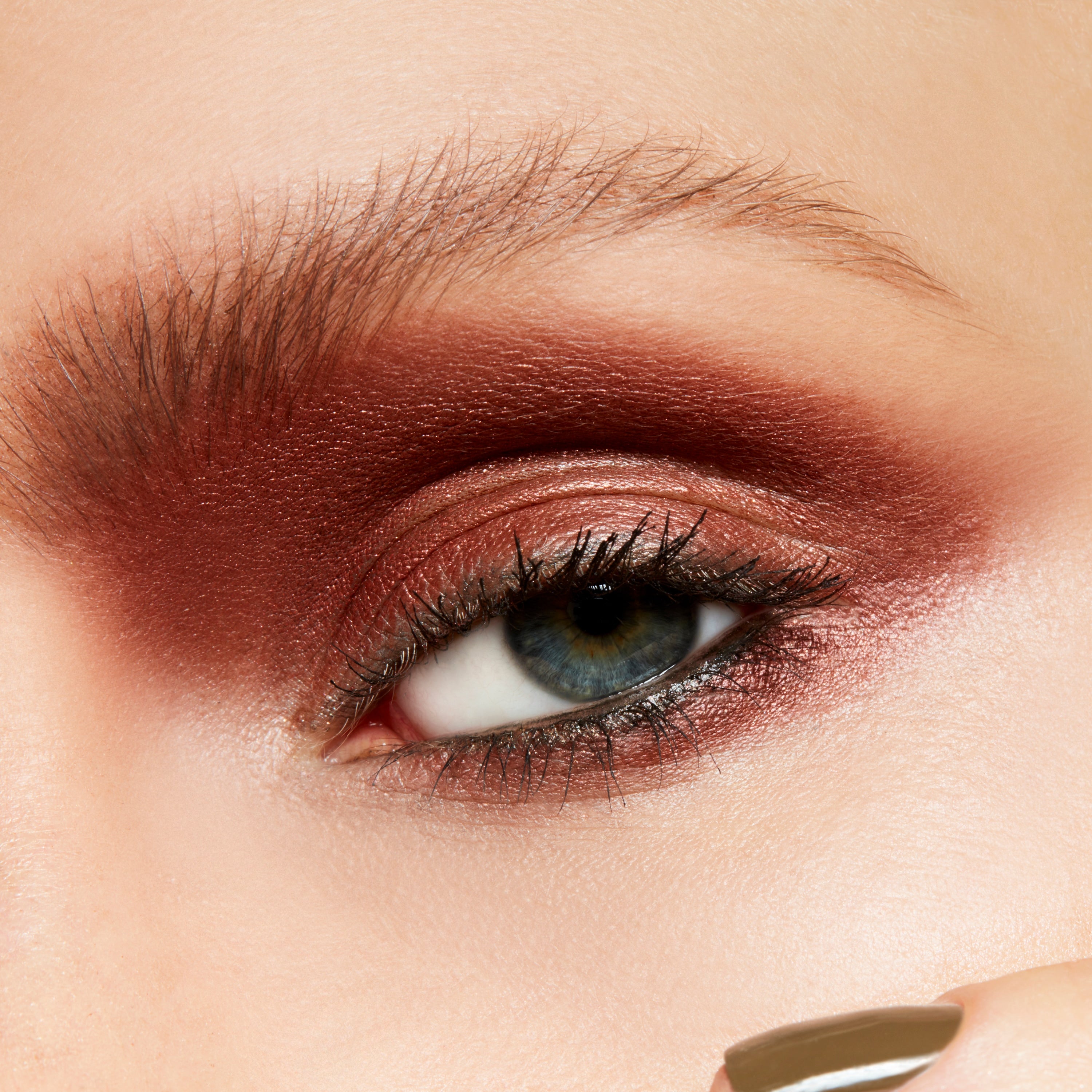Extra Dimension Eye Shadow for Everyday Wear and blendable eye color