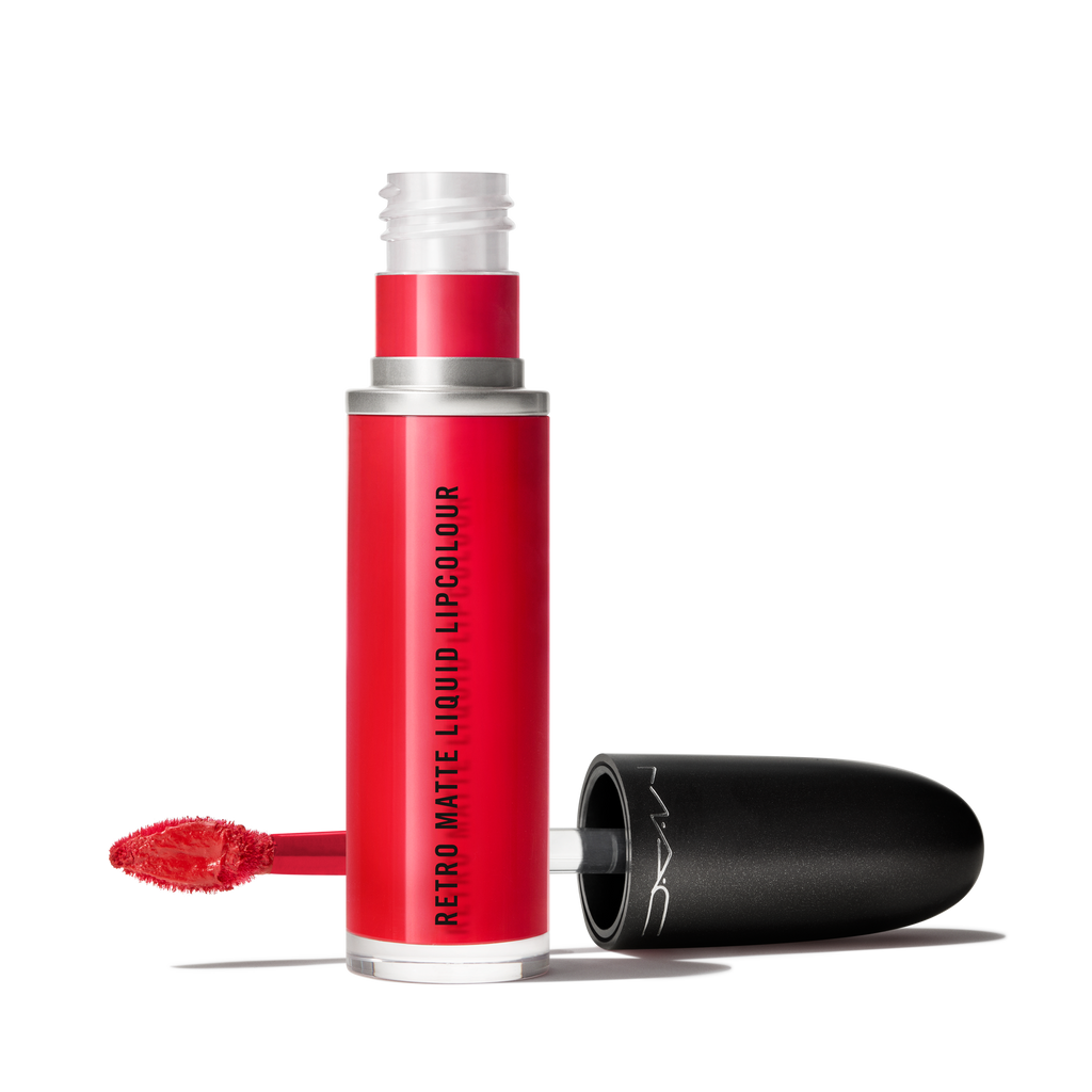 Retro Matte Liquid Lipcolour for Everyday Wear and smooth lasting color