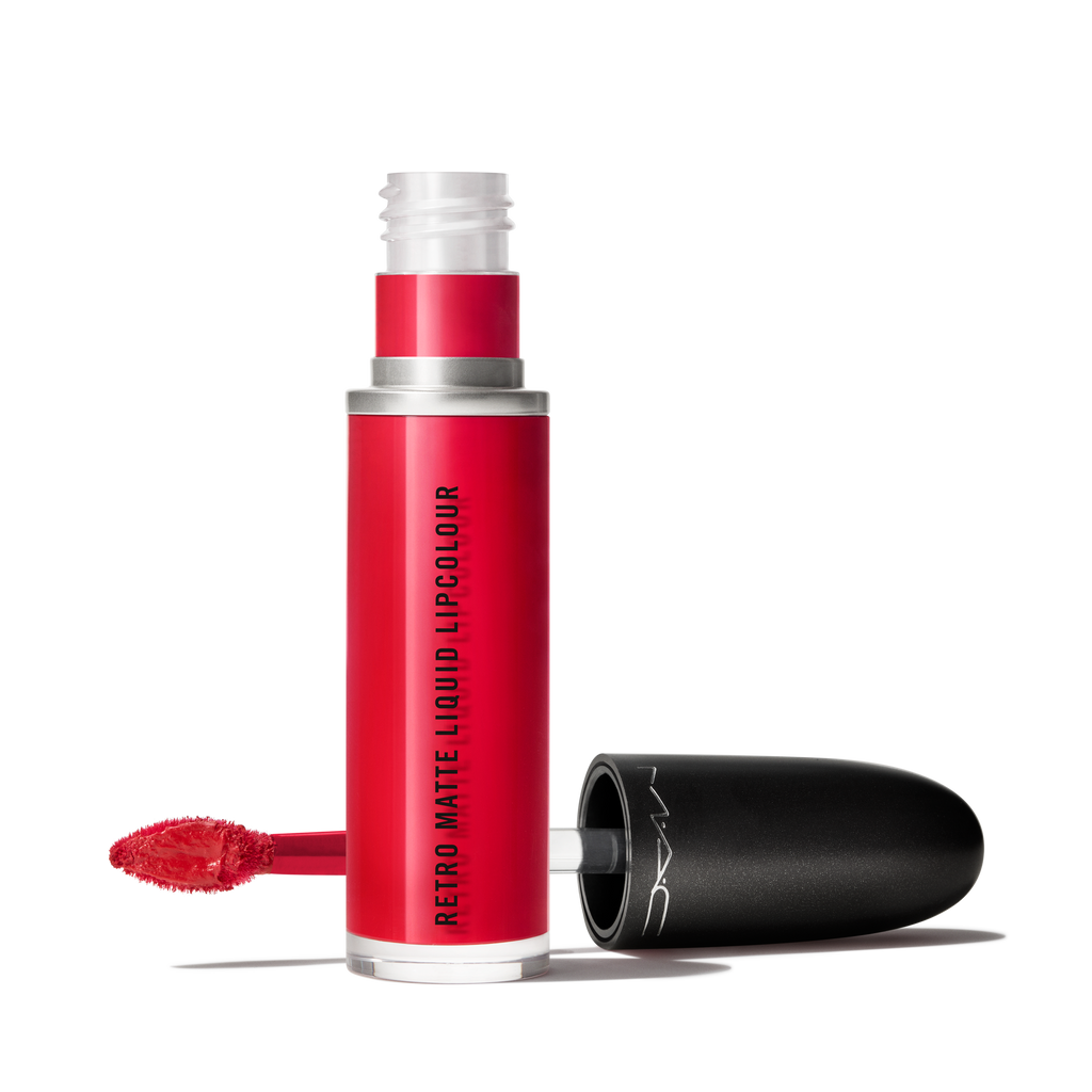 Retro Matte Liquid Lipcolour for Everyday Wear and smooth lasting color