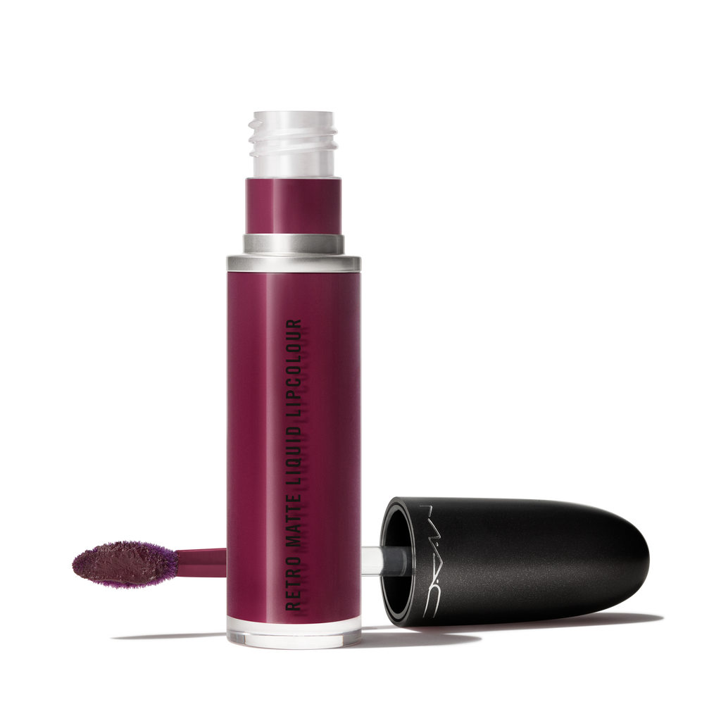 Retro Matte Liquid Lipcolour for Everyday Wear and smooth lasting color