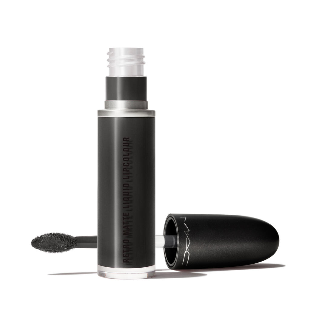 Retro Matte Liquid Lipcolour for Everyday Wear and smooth lasting color