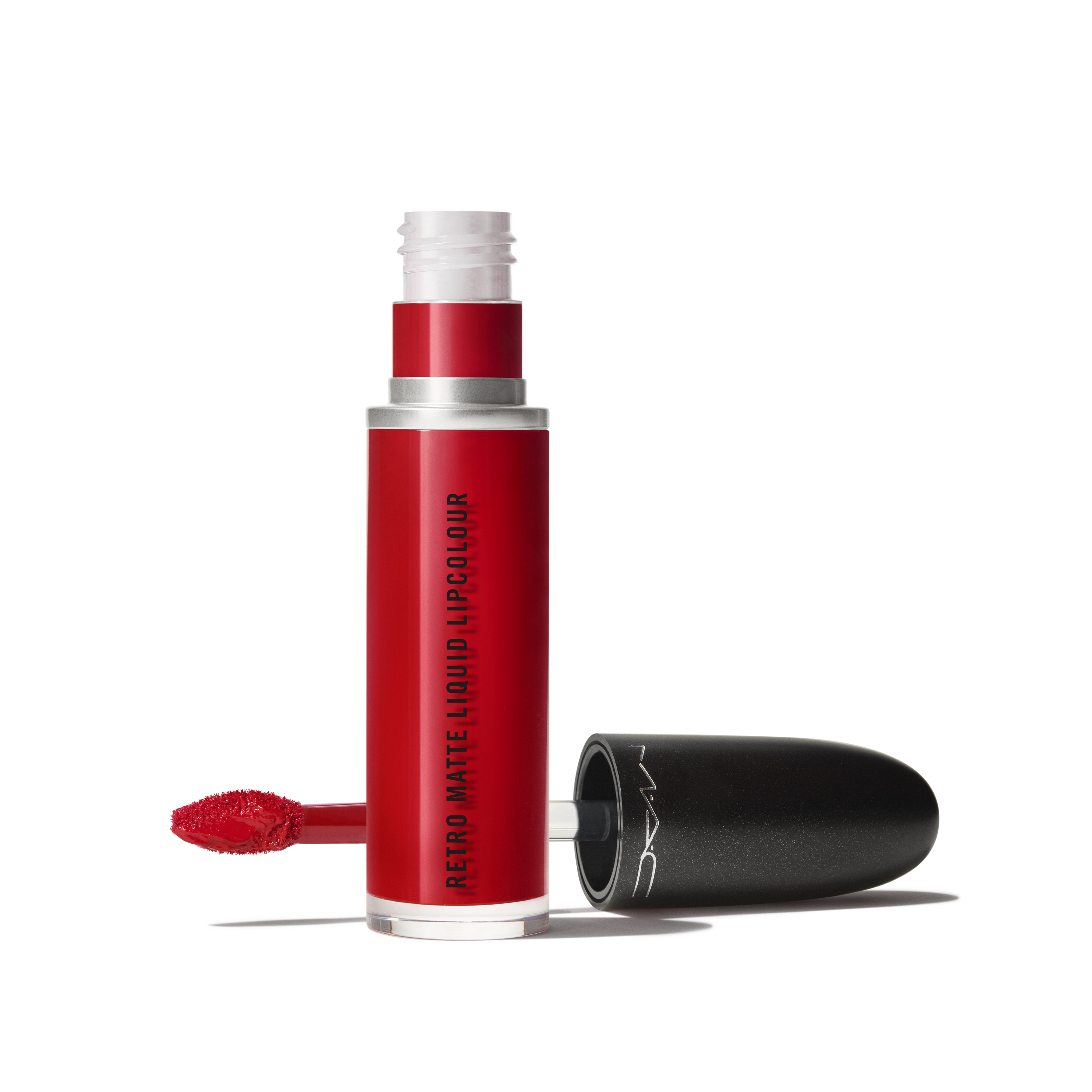 Retro Matte Liquid Lipcolour for Everyday Wear and smooth lasting color