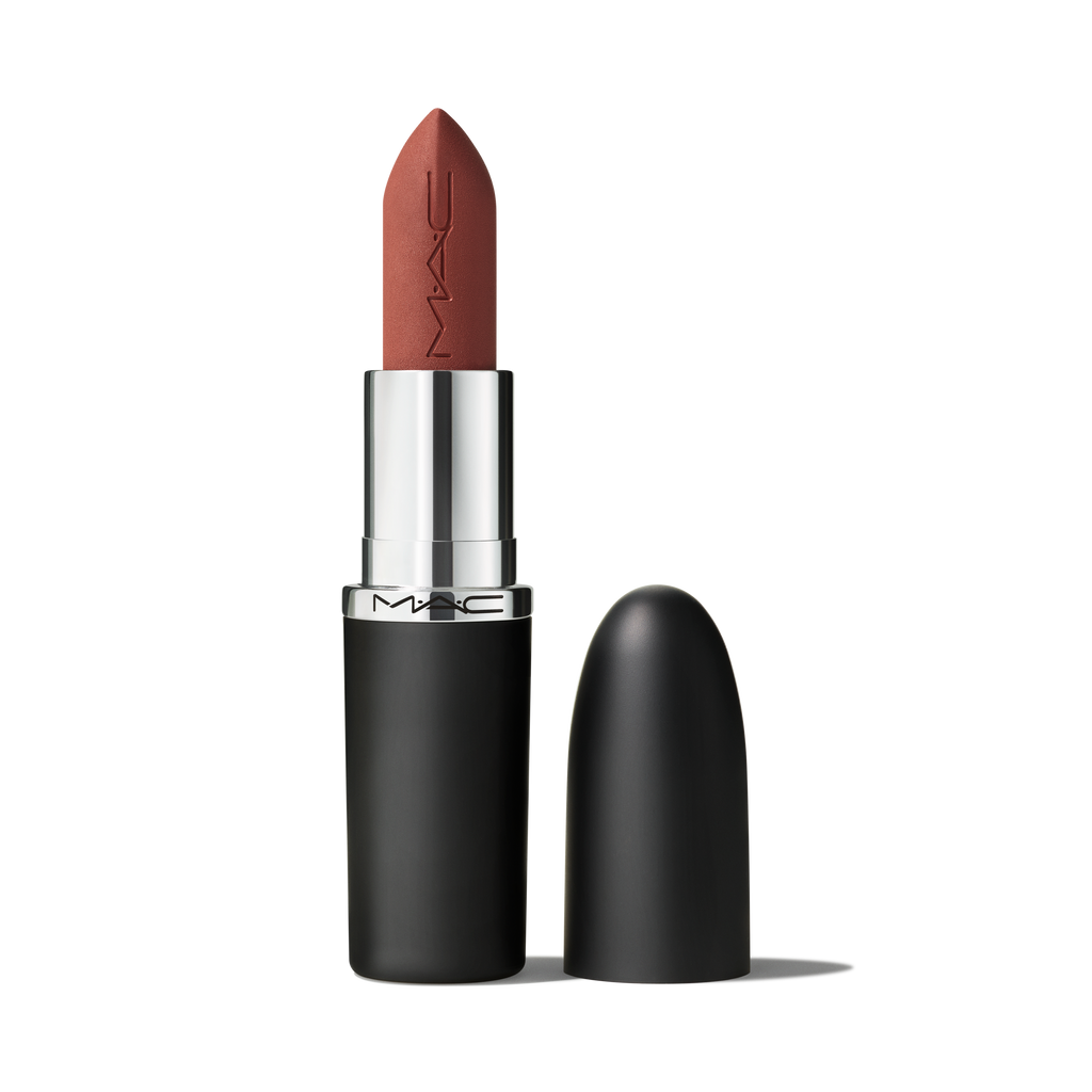 M A CXIMAL SILKY MATTE LIPSTICK for Everyday Wear and rich wearable color