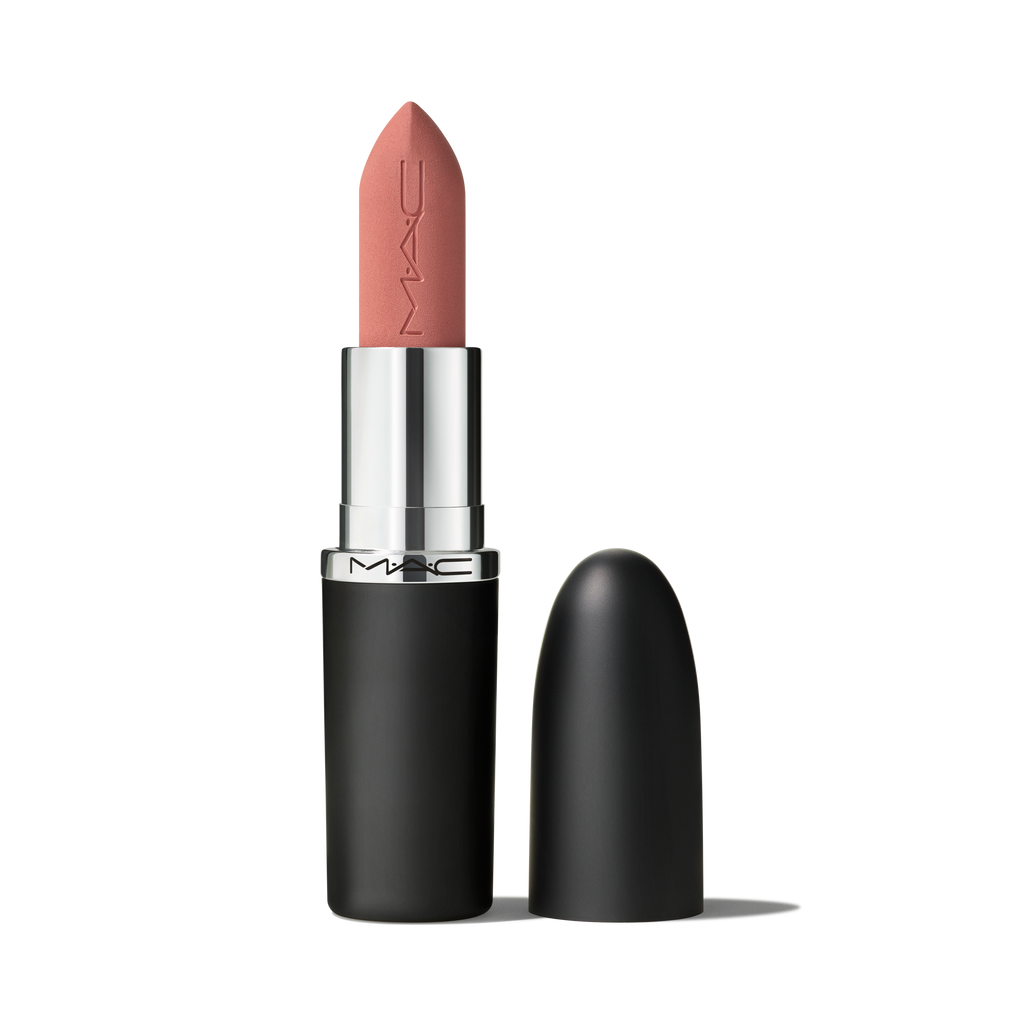 M A CXIMAL SILKY MATTE LIPSTICK for Everyday Wear and rich wearable color