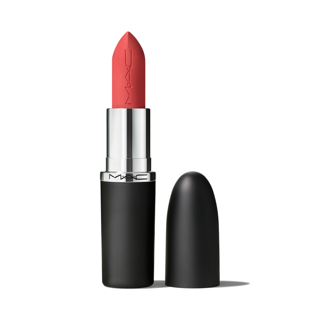 M A CXIMAL SILKY MATTE LIPSTICK for Everyday Wear and rich wearable color