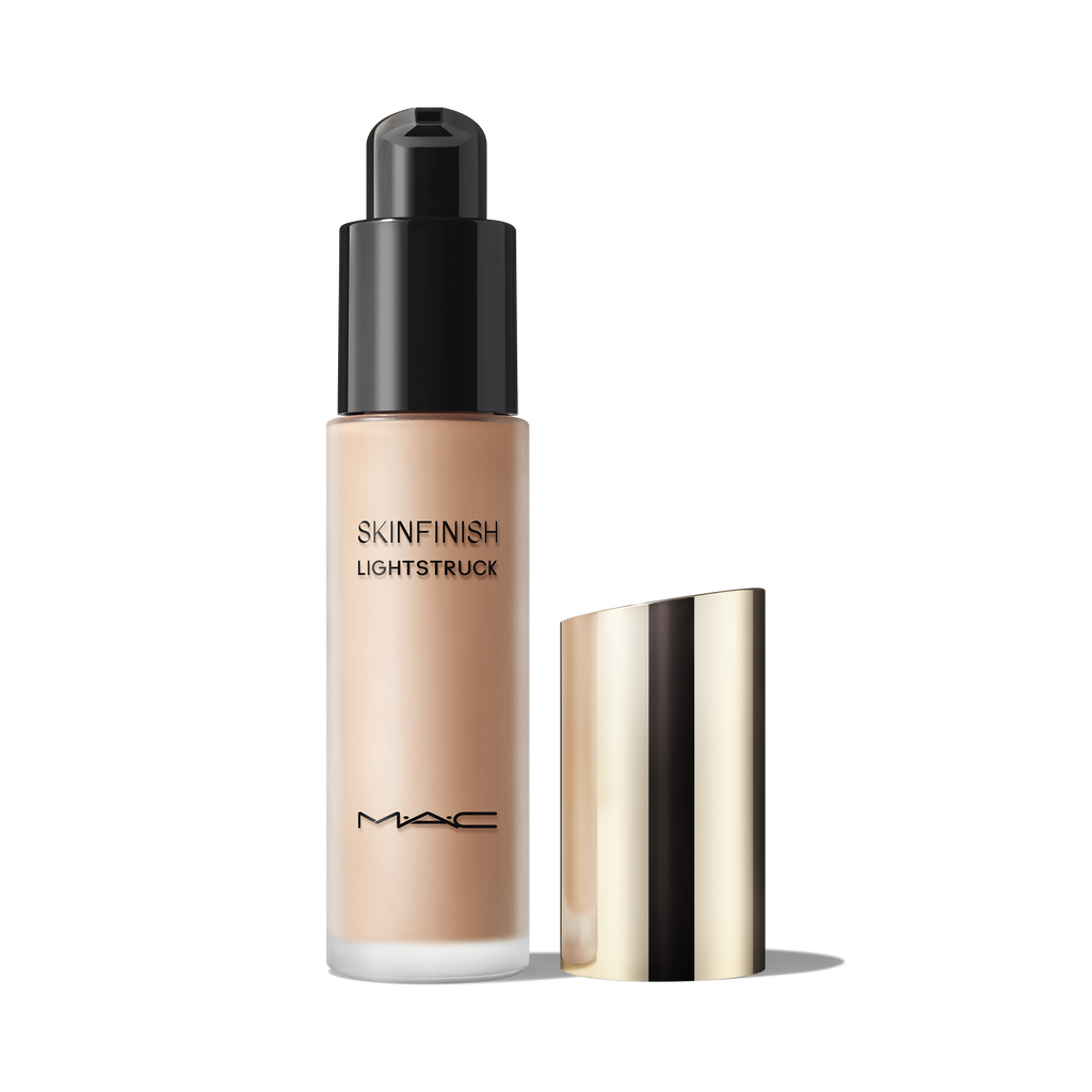 Skinfinish Lightstruck Liquid Highlighter for Everyday Wear and a luminous looking finish