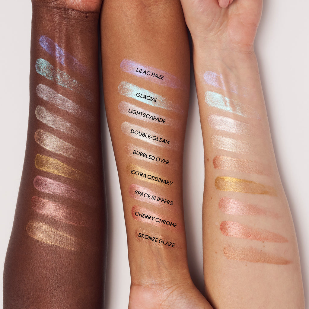 Skinfinish Lightstruck Liquid Highlighter for Everyday Wear and a luminous looking finish