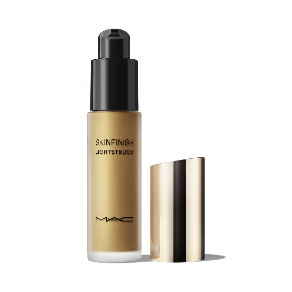 Skinfinish Lightstruck Liquid Highlighter for Everyday Wear and a luminous looking finish