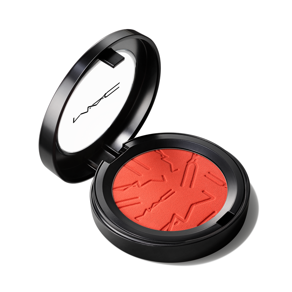 Skinfinish Colourstruck Blush for Everyday Wear and fresh looking color