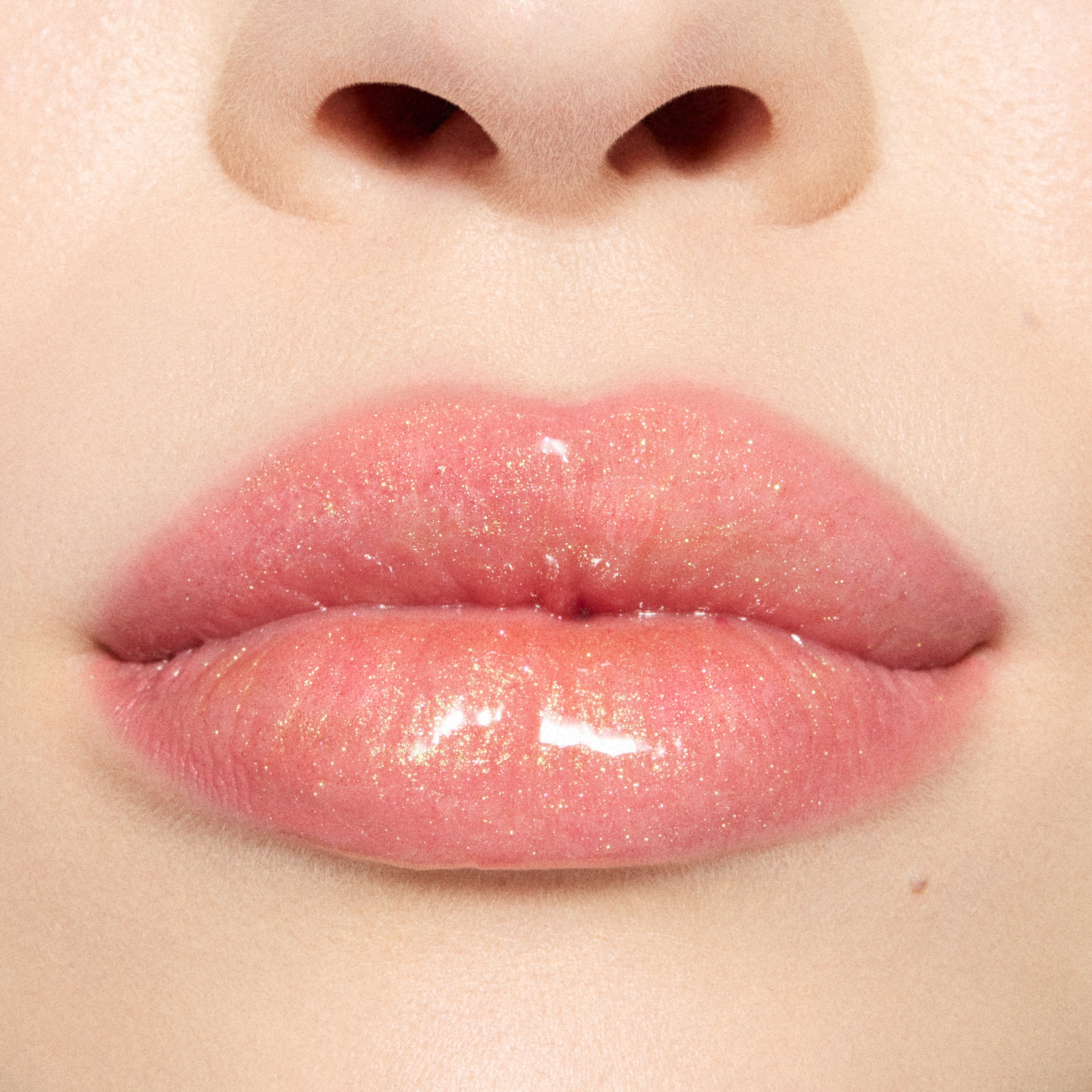 Lipglass Blow Plumping Oil Metamorphosis Collection for Everyday Wear and a polished glossy look