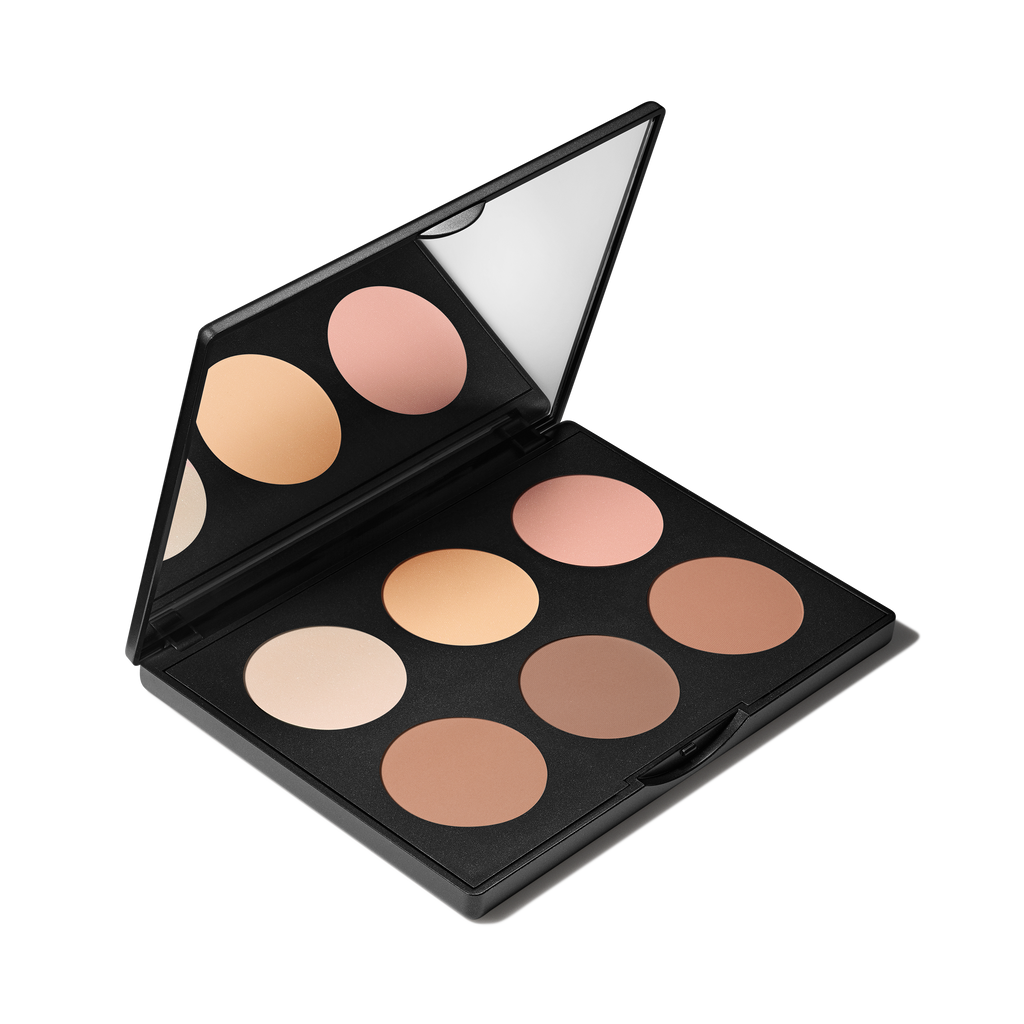 Studio Fix Sculpt and Shape Contour Palette Light Medium for Everyday Wear and defined facial dimension