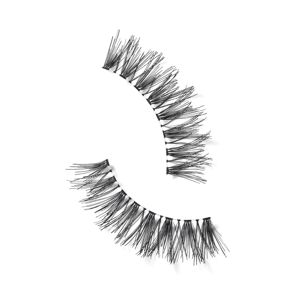 M A C LASH 76 Supermodel Lash for Everyday Wear and enhanced lash definition