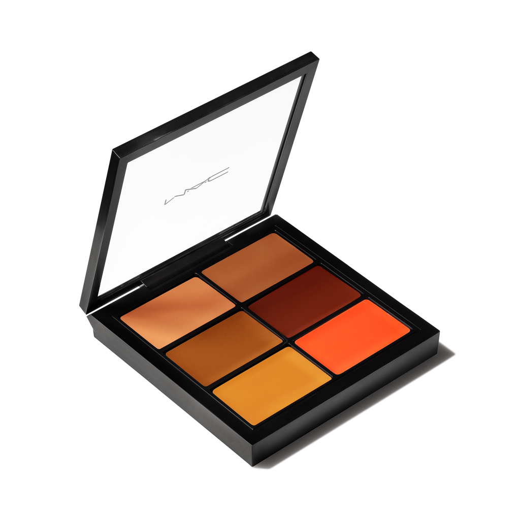 Studio Fix Conceal and Correct Palette for Everyday Wear and targeted looking coverage