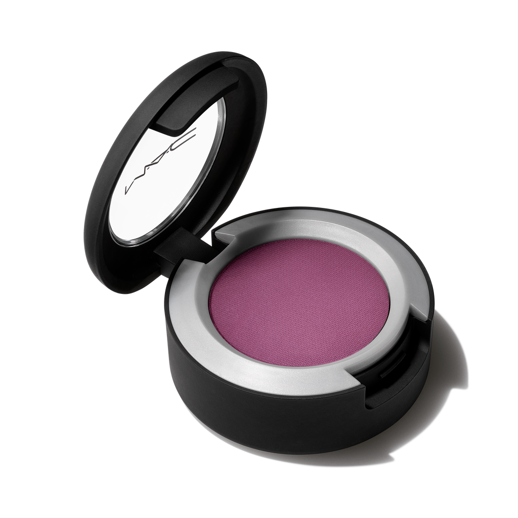 Powder Kiss Soft Matte Eye Shadow for Everyday Wear and blendable eye color