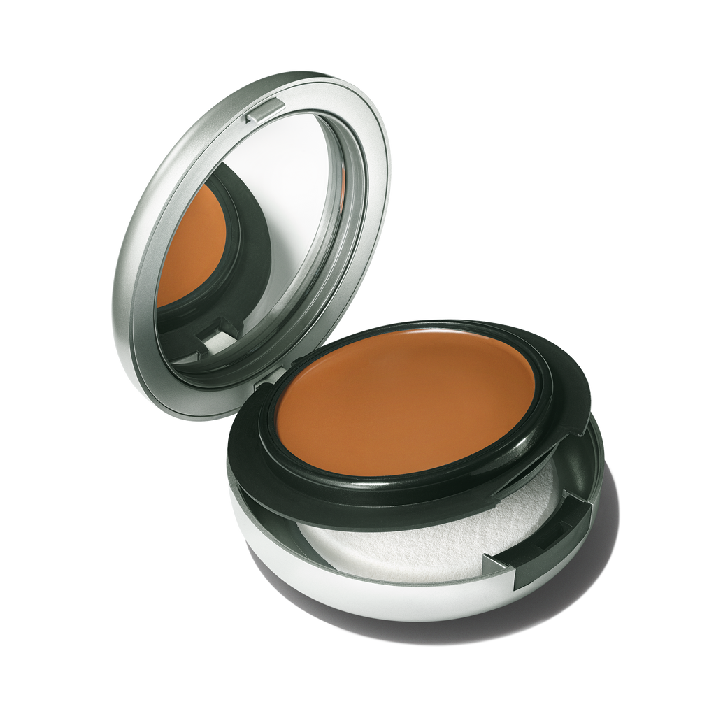 Studio Fix Tech Cream To Powder Foundation for Everyday Wear and even looking coverage