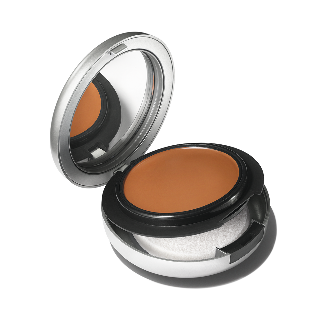 Studio Fix Tech Cream To Powder Foundation for Everyday Wear and even looking coverage
