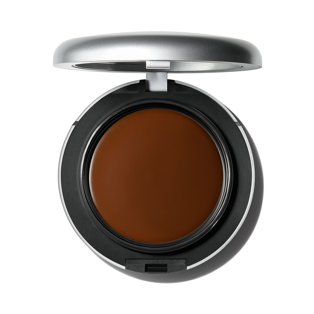 Studio Fix Tech Cream To Powder Foundation for Everyday Wear and even looking coverage
