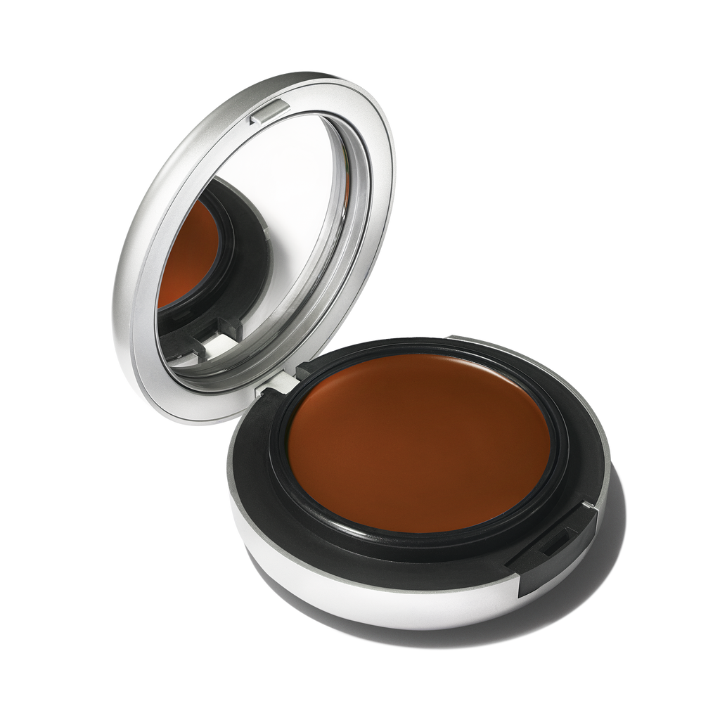 Studio Fix Tech Cream To Powder Foundation for Everyday Wear and even looking coverage