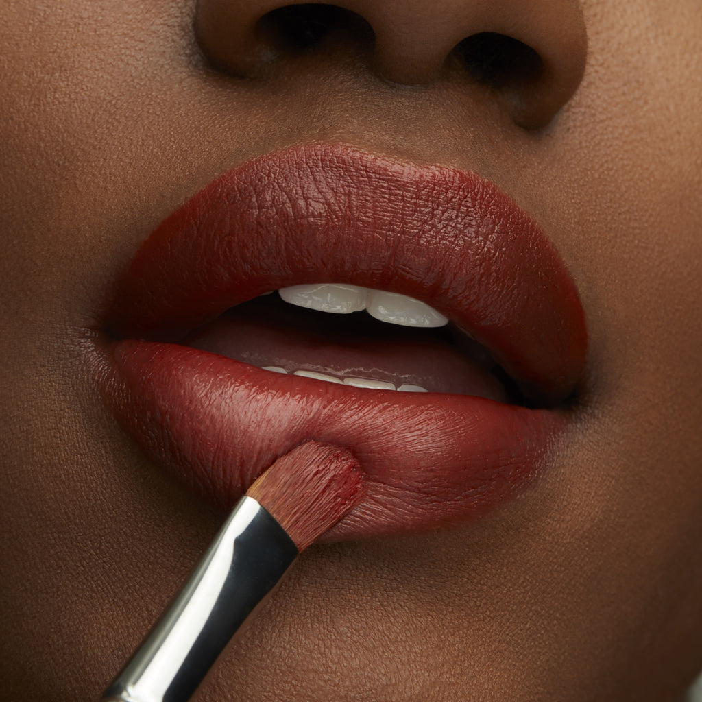 Lustreglass Sheer Shine Lipstick for Everyday Wear and rich wearable color