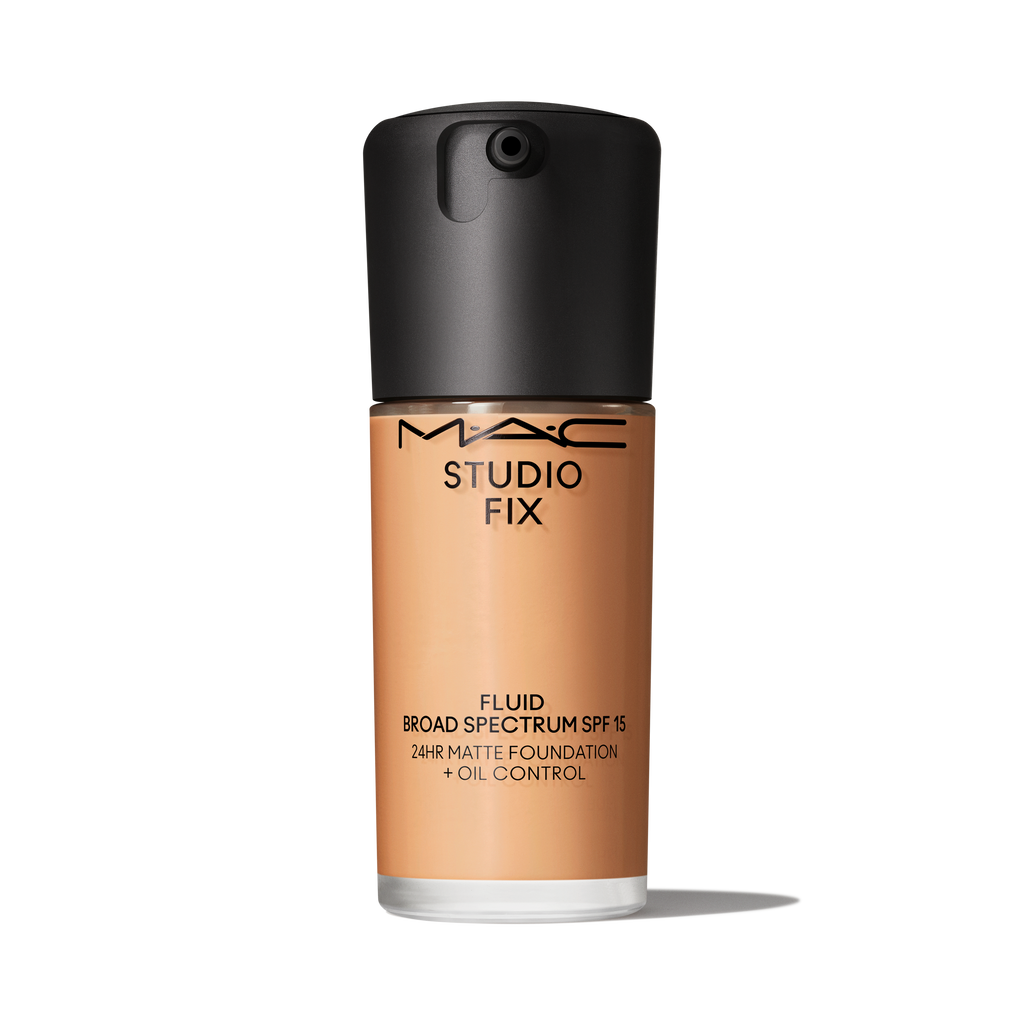Studio Fix Fluid SPF 15 Longwear Matte Foundation and Oil Control for Everyday Wear and even looking coverage