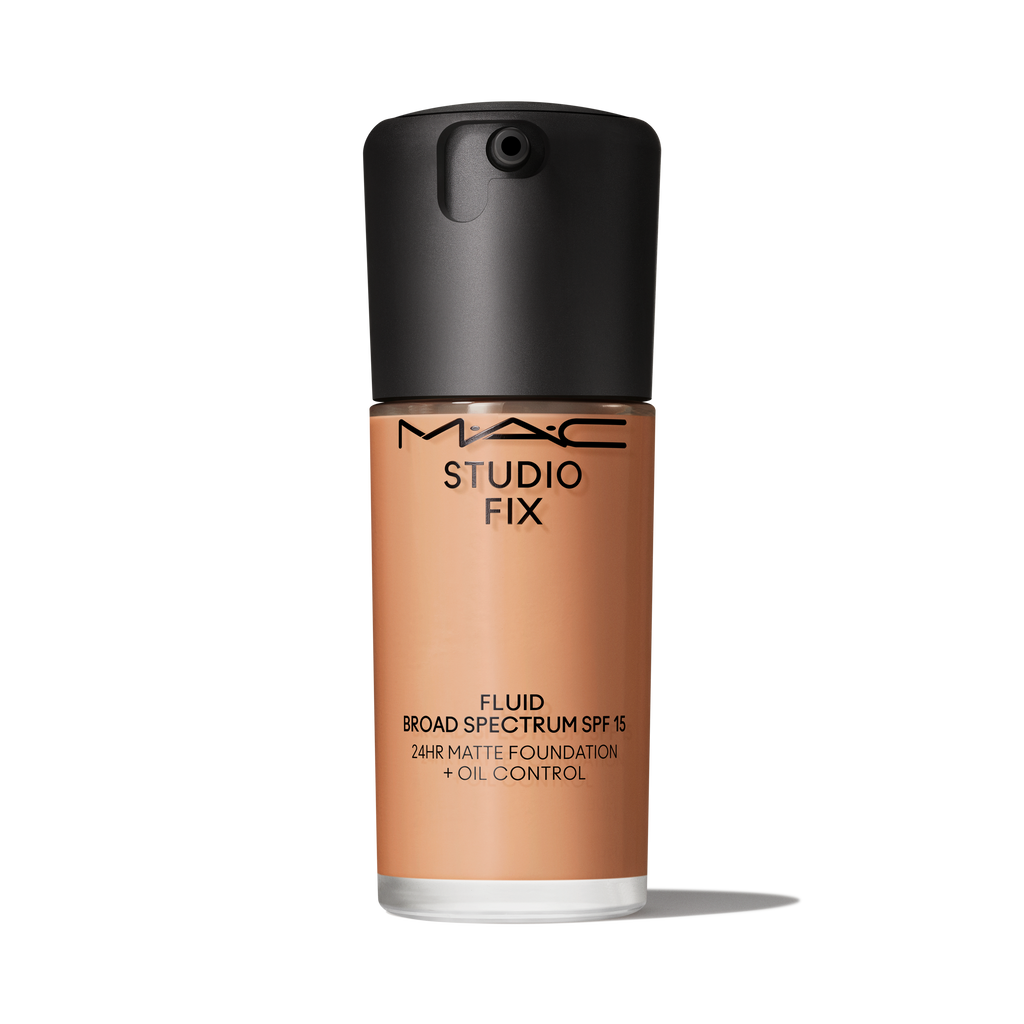 Studio Fix Fluid SPF 15 Longwear Matte Foundation and Oil Control for Everyday Wear and even looking coverage