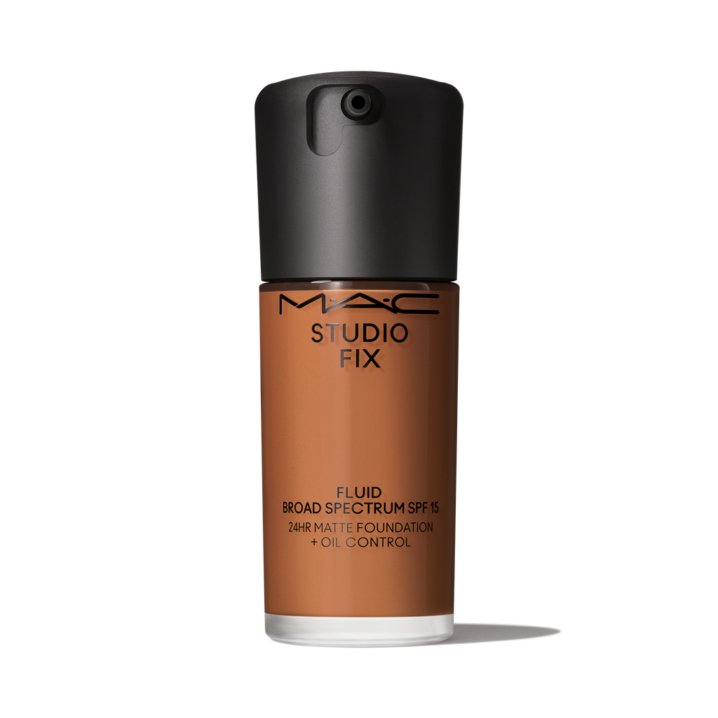 Studio Fix Fluid SPF 15 Longwear Matte Foundation and Oil Control for Everyday Wear and even looking coverage