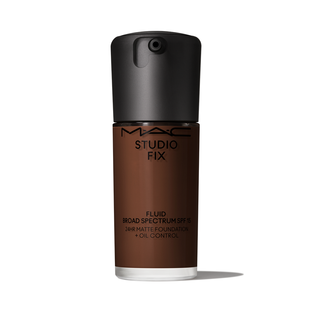 Studio Fix Fluid SPF 15 Longwear Matte Foundation and Oil Control for Everyday Wear and even looking coverage