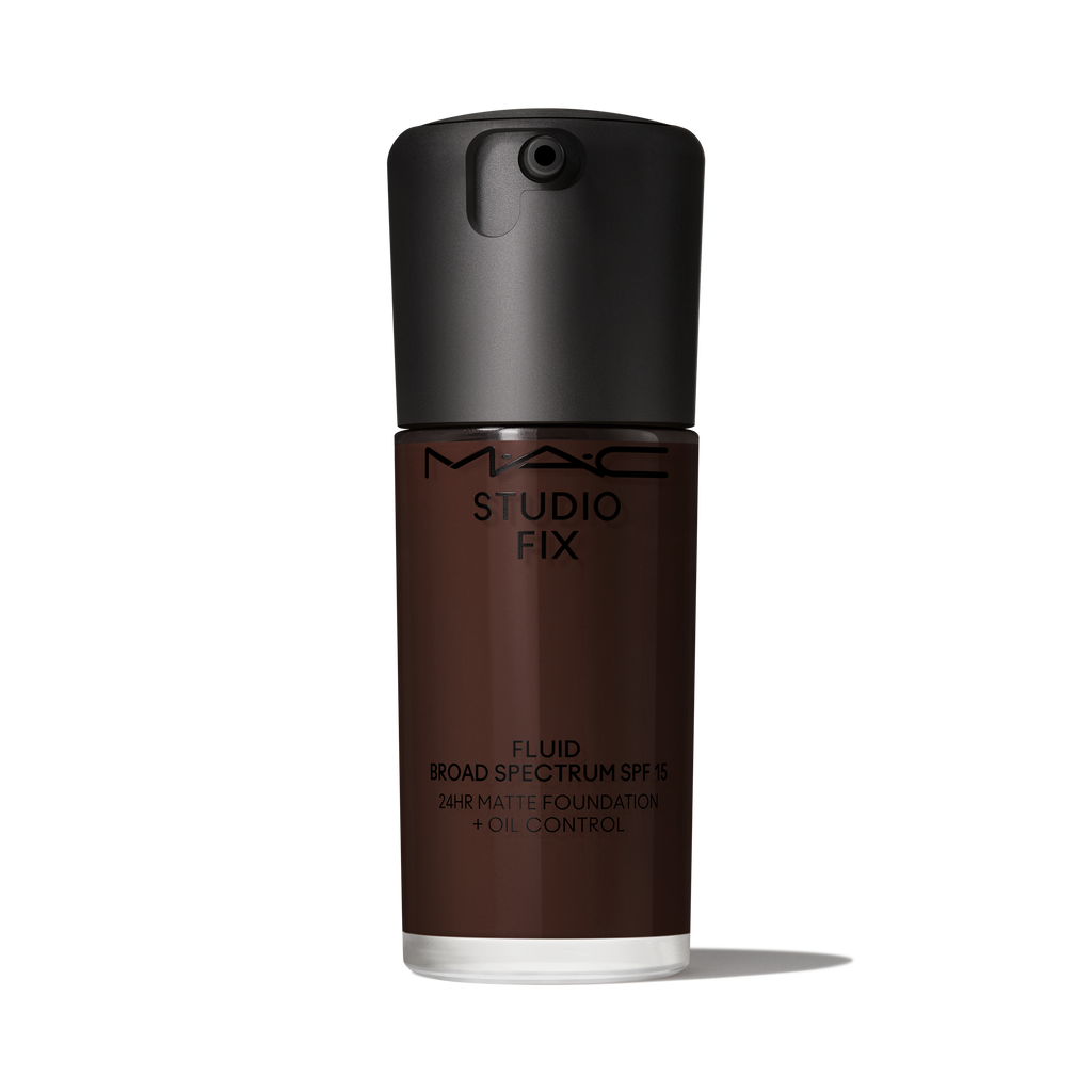 Studio Fix Fluid SPF 15 Longwear Matte Foundation and Oil Control for Everyday Wear and even looking coverage