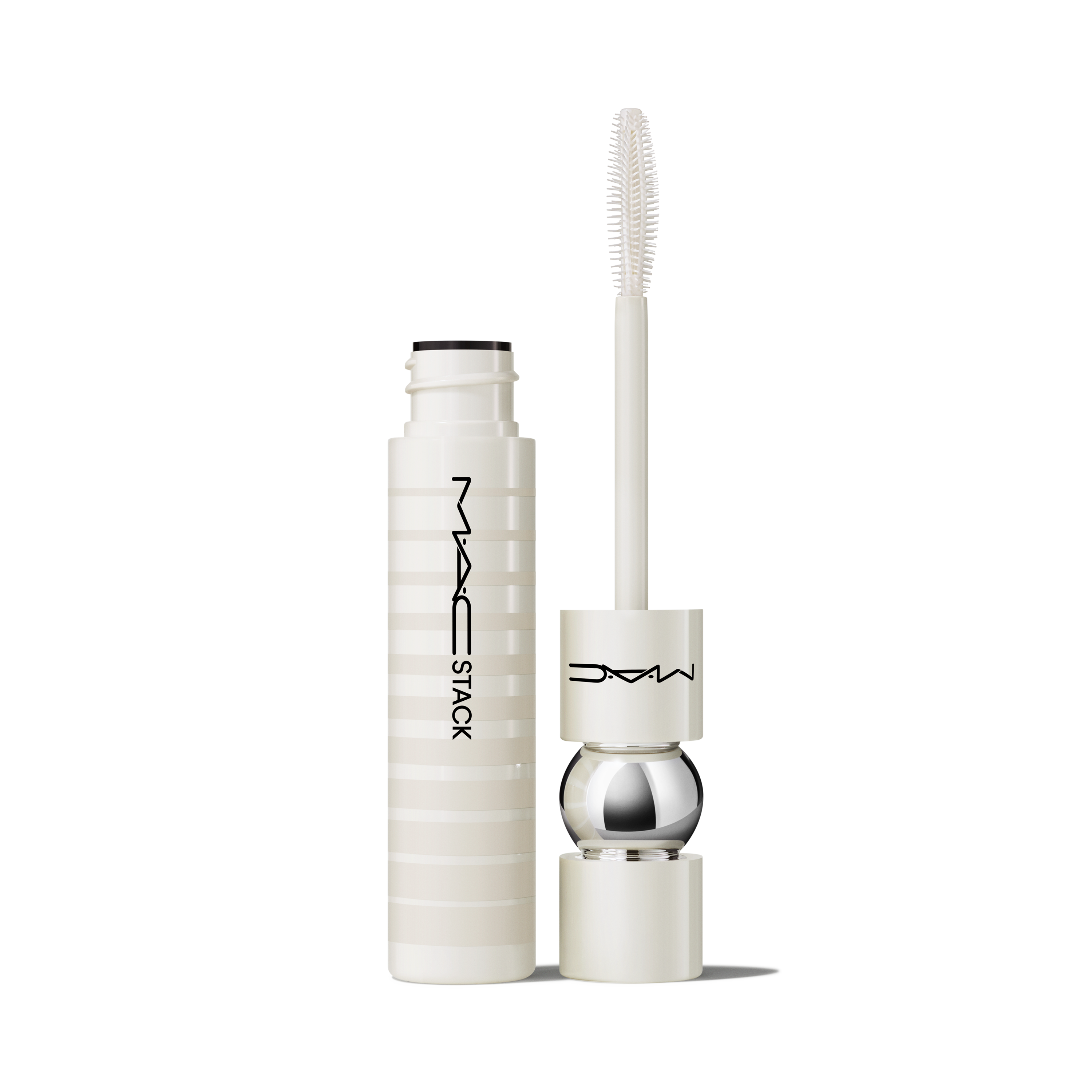 M A CSTACK Legit Lift Lash Primer for Everyday Wear and prepared looking lashes