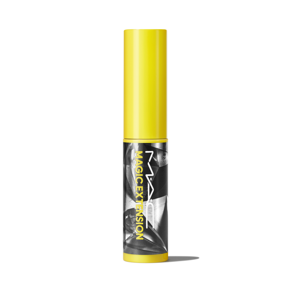 Magic Extension Mascara Mini M A C for Everyday Wear and defined looking lashes