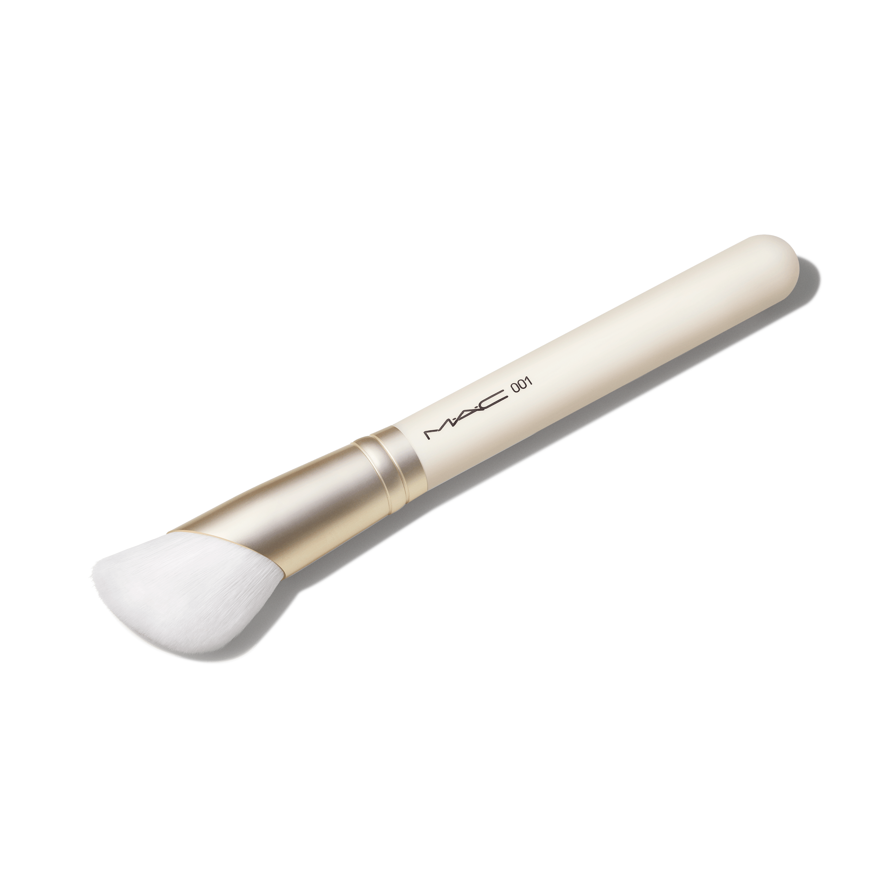 001 Serum and Moisturizer Brush for Everyday Wear and controlled product application